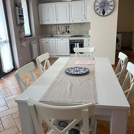 Agriturismo Colle D' Oro Pescia Romana Luaran gambar