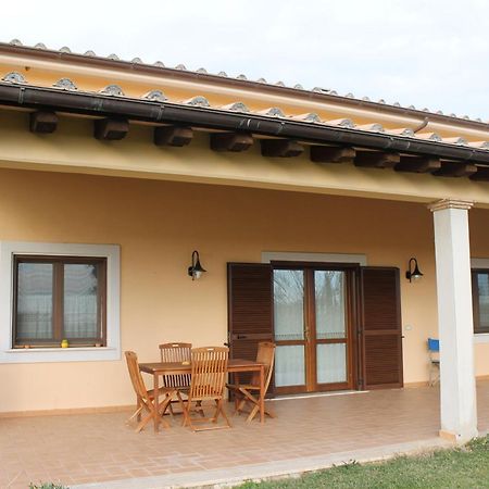 Agriturismo Colle D' Oro Pescia Romana Luaran gambar