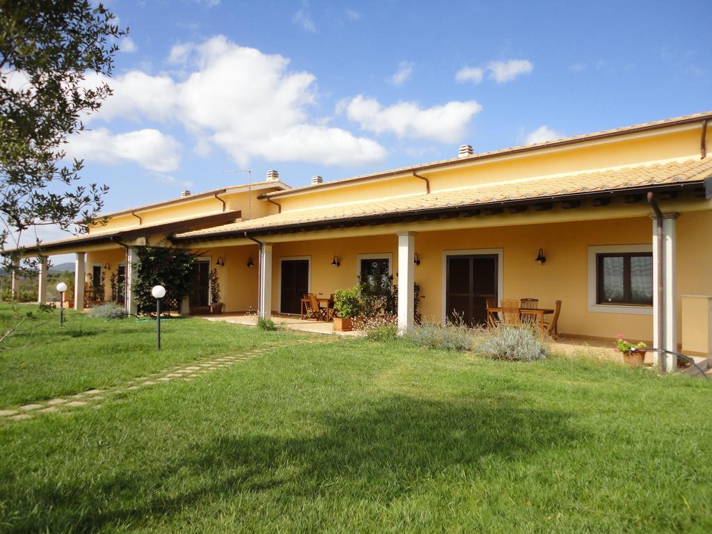 Agriturismo Colle D' Oro Pescia Romana Luaran gambar