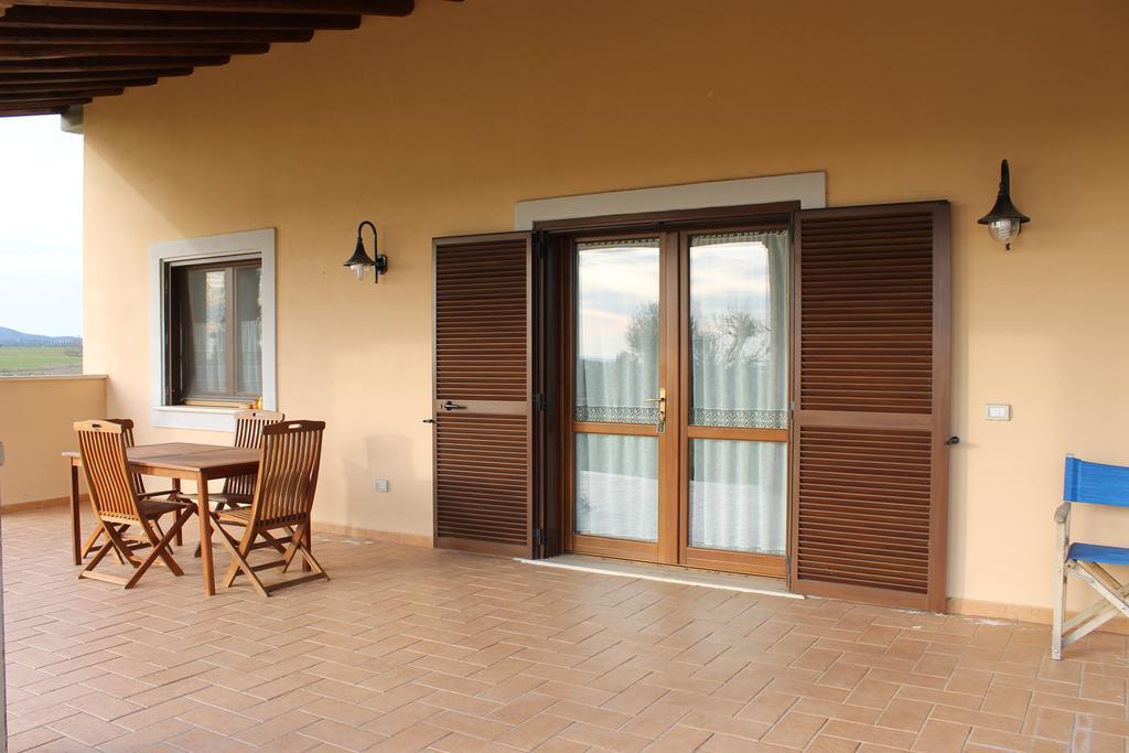 Agriturismo Colle D' Oro Pescia Romana Bilik gambar