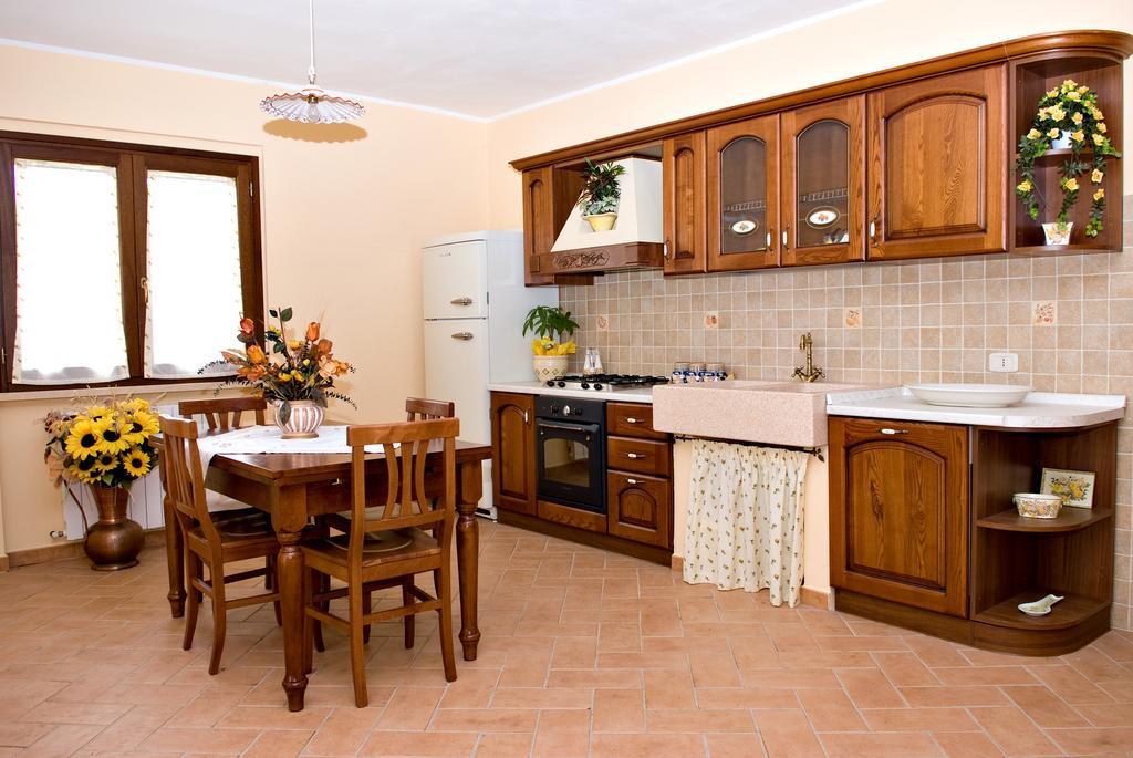 Agriturismo Colle D' Oro Pescia Romana Bilik gambar
