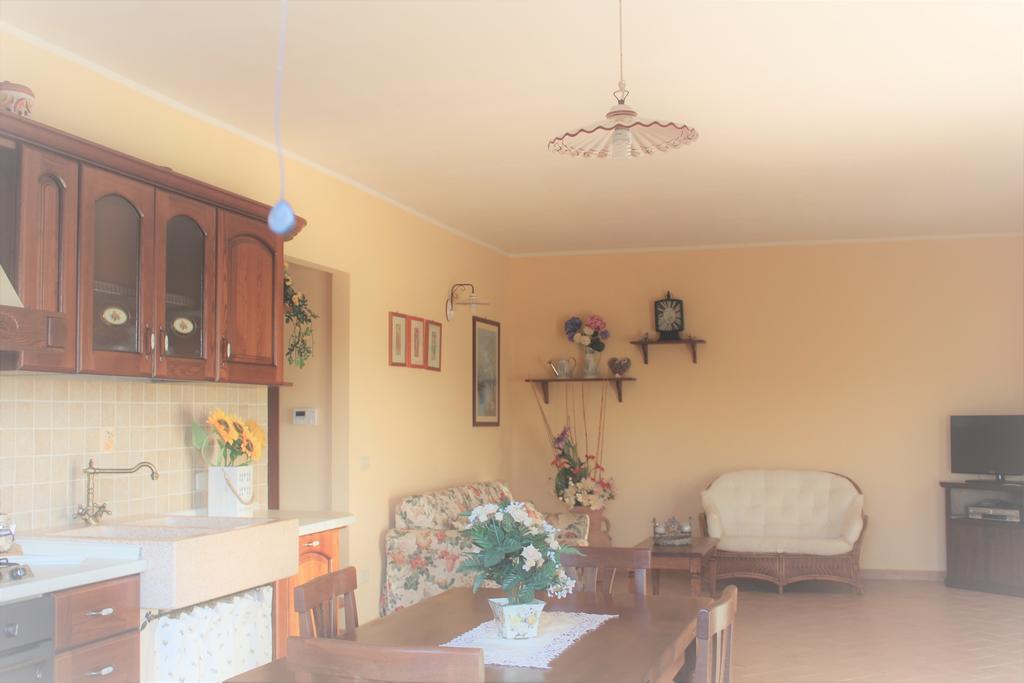 Agriturismo Colle D' Oro Pescia Romana Luaran gambar
